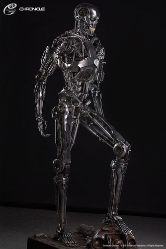 Terminator Genisys Life-Size Statue T-800 Endoskeleton 198 cm Lifesize by Chronicle and Cinemaquette